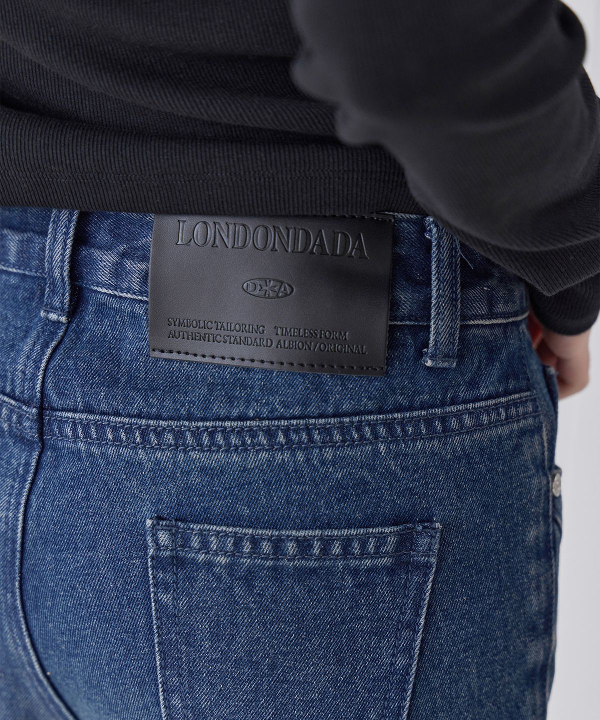 런던다다(LONDONDADA) Paneled Slim Flare Jeans,  BLUE