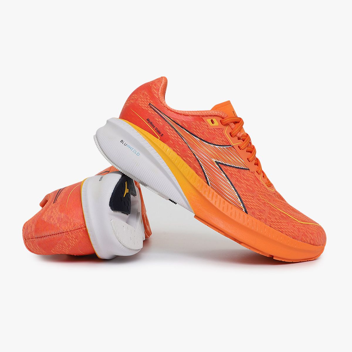디아도라(diadora) 미토스 블루실드 볼로 5 ORANGE