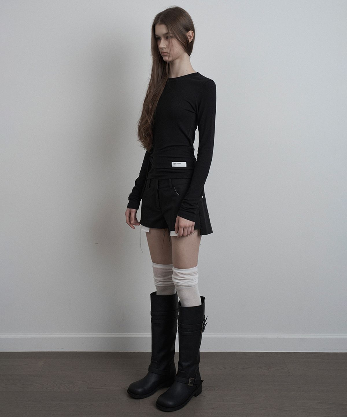 이네기(INEGI) Contour Fit Long Sleeve (black)