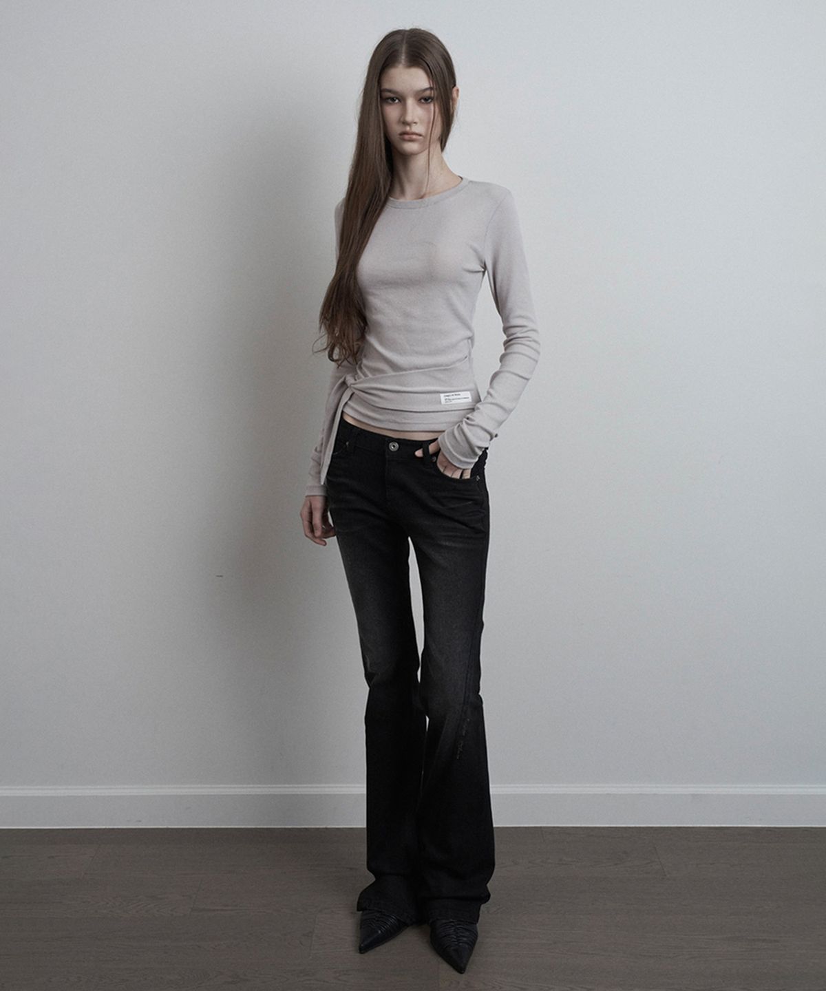 이네기(INEGI) Contour Fit Long Sleeve (dusty beige)