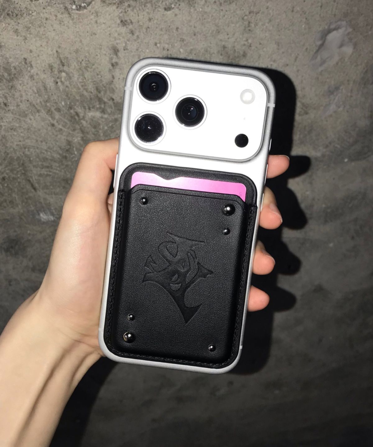 리버뉴스(LIBERALNEWS) BLAVKNESS MAGNETIC CARD WALLET_BLACK