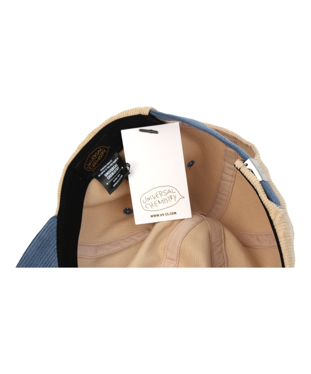 유니버셜 케미스트리(UNIVERSAL CHEMISTRY) Corduroy Logo Beige Strapback Cap