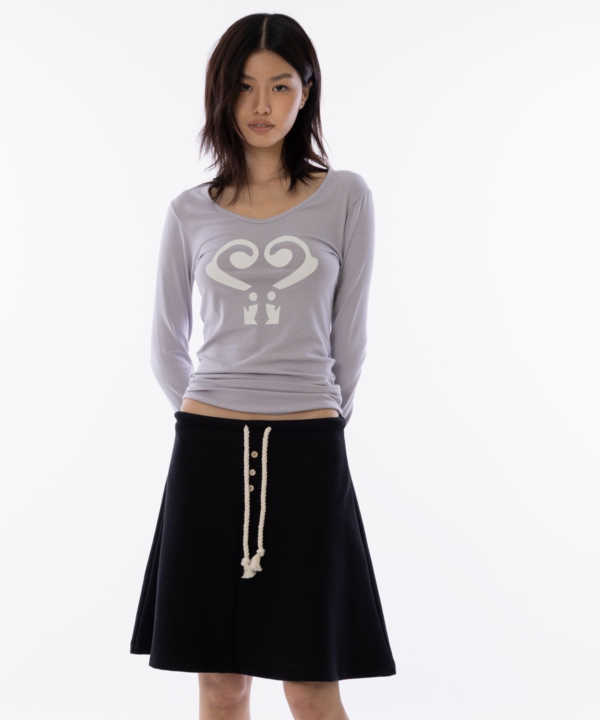 라이라이(LYELYE) QM Heart Longsleeve Tee [Light Grey]