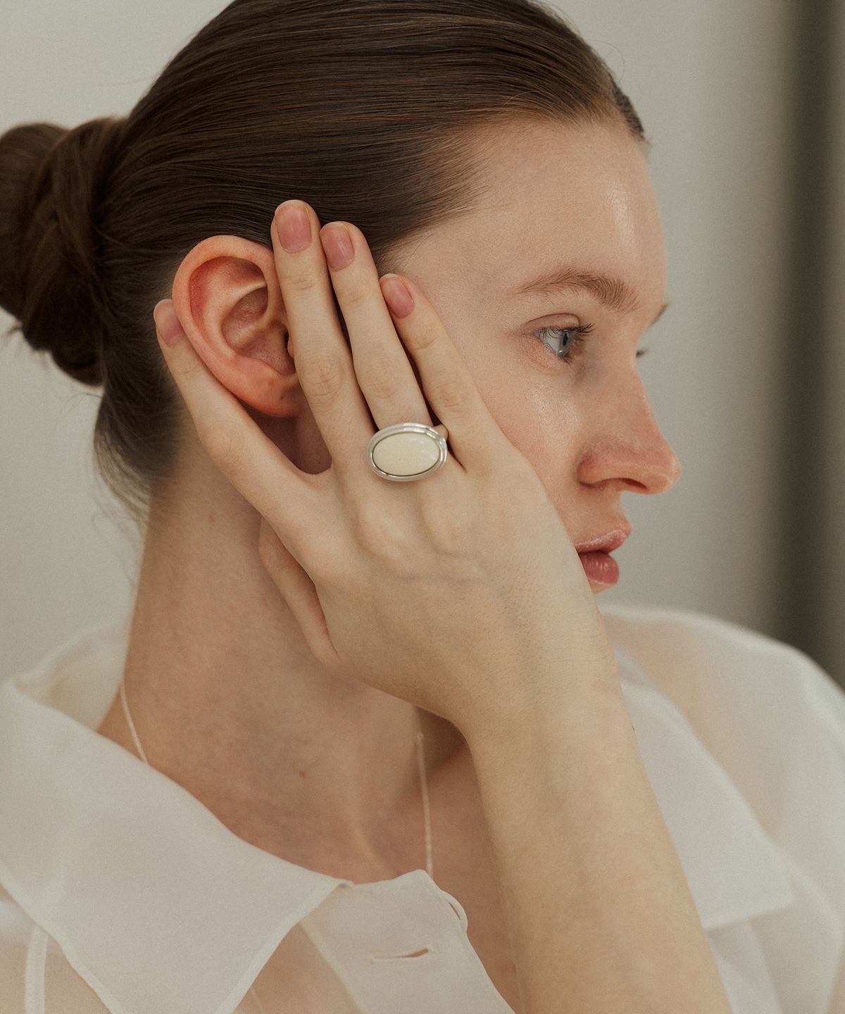 티에르노(TIERNO) R.010/OVAL BOLD RING_IVORY