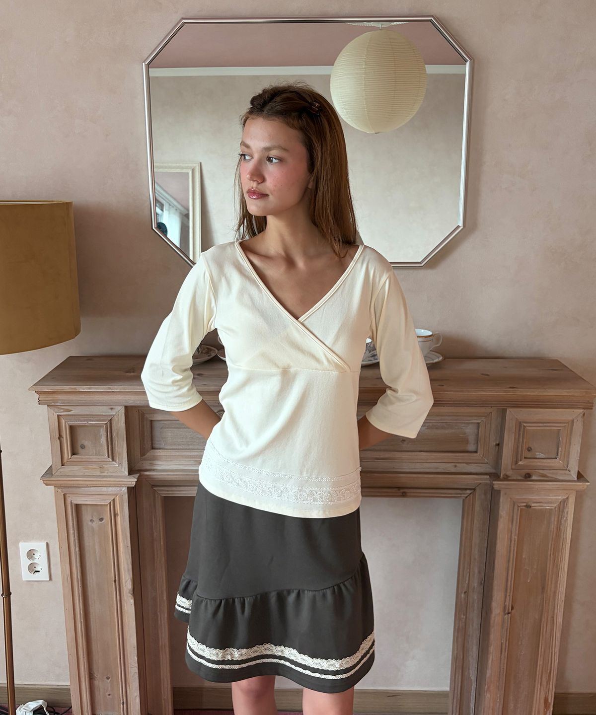마르제(MARJE) Lace lune wrap t Butter