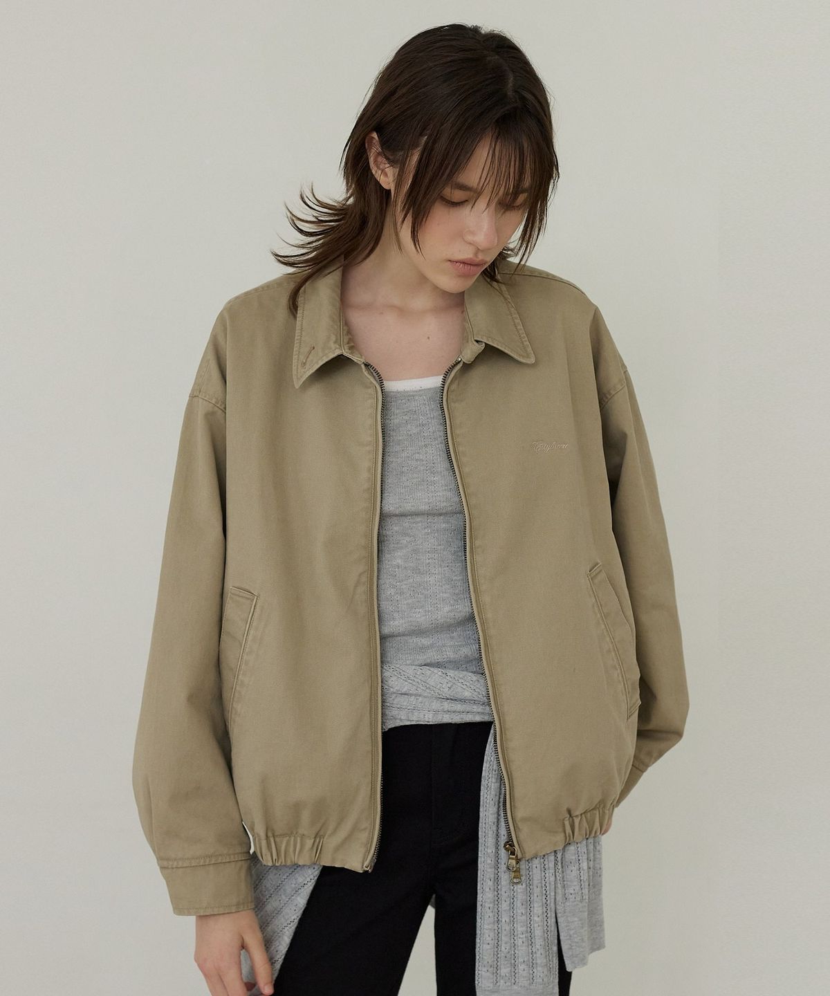 시티브리즈(CITYBREEZE) 스탠카라 코튼 블루종 점퍼_BEIGE