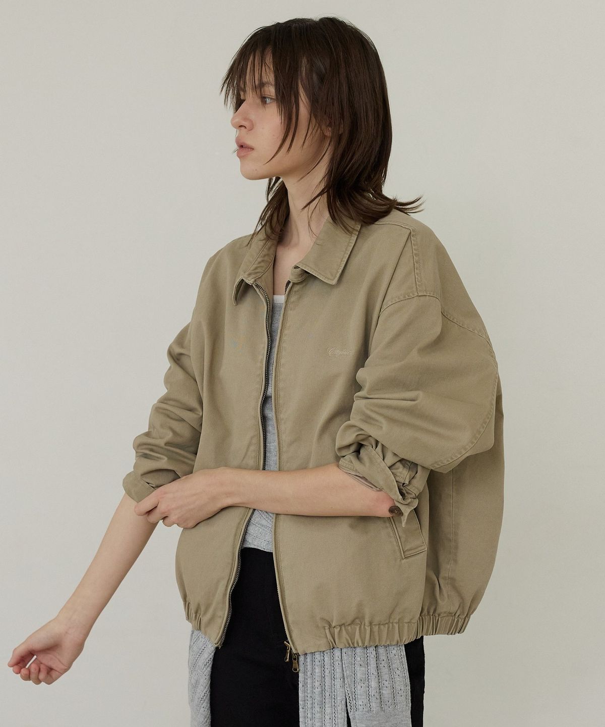 시티브리즈(CITYBREEZE) 스탠카라 코튼 블루종 점퍼_BEIGE