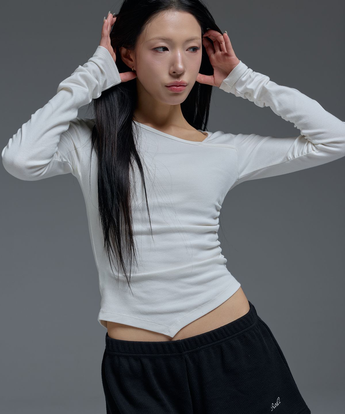 레디(RED.2) 셔링긴팔 아이보리
