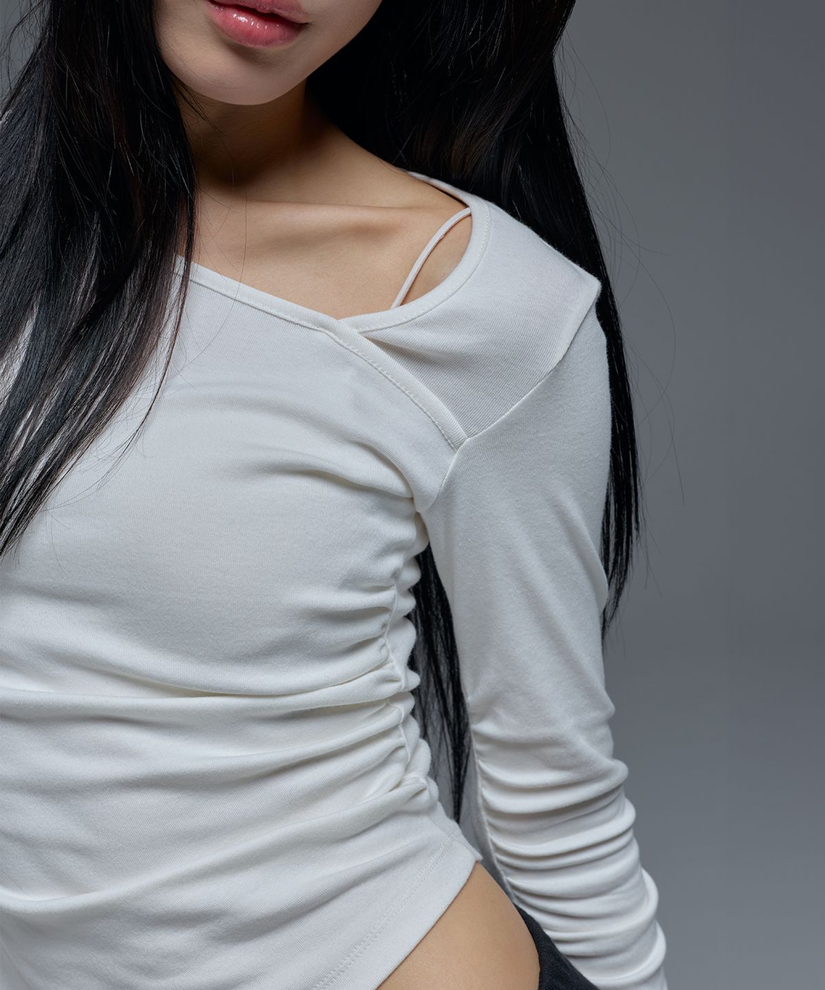 레디(RED.2) 셔링긴팔 아이보리