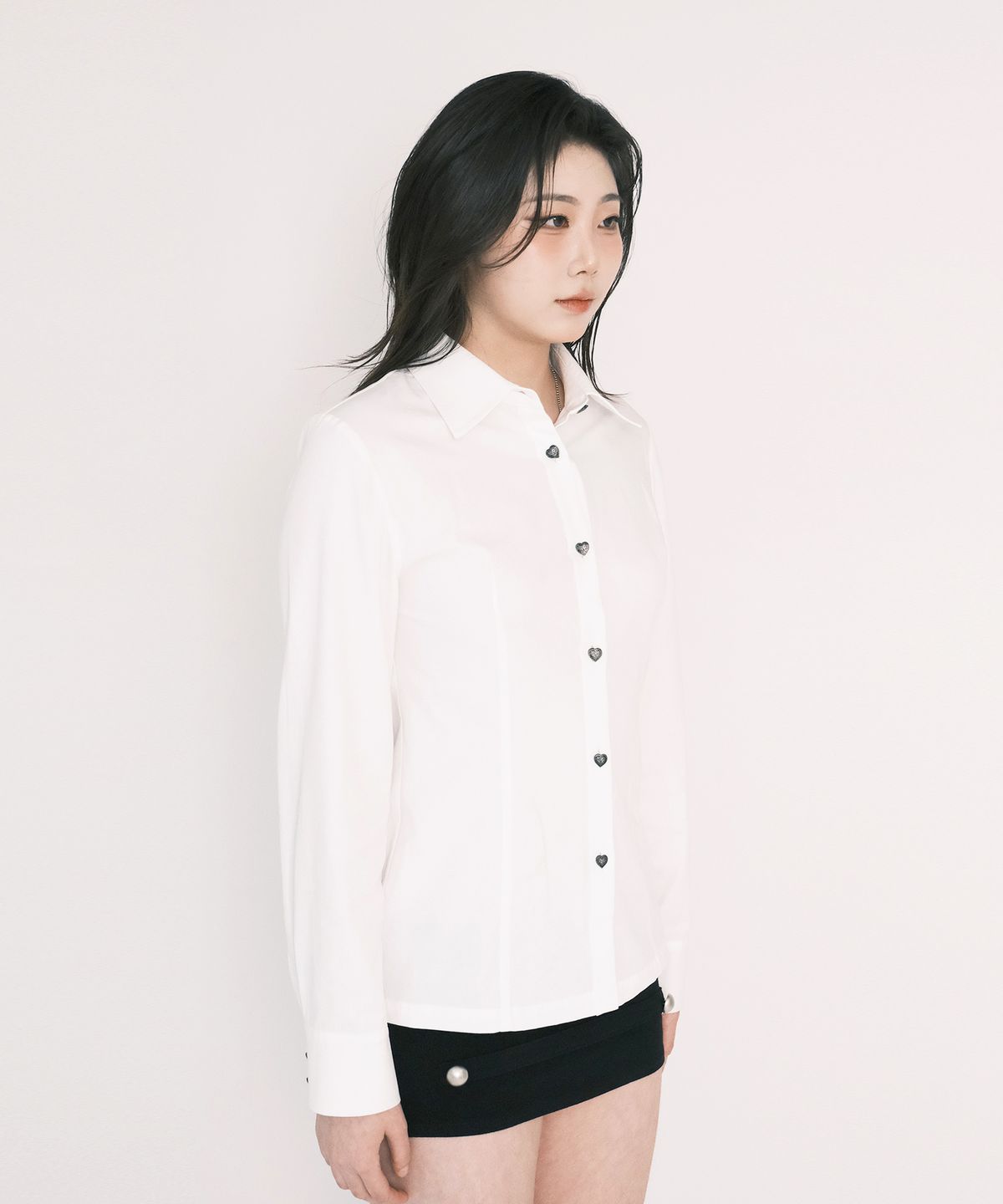 해빙(HAEBING) Heart Shaped Button-Up Shirt