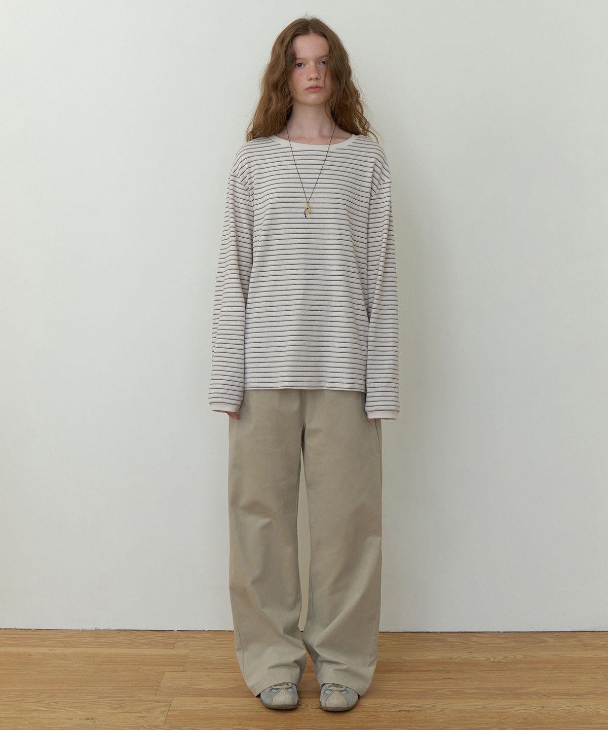 더미튼(THEMITTEN) Barn overfit t-shirt (oat stripe)