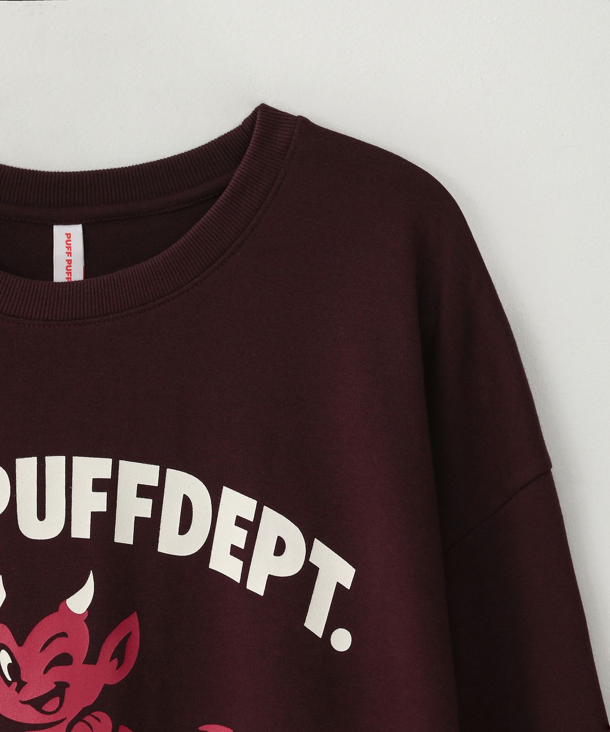 퍼프퍼프뎁트(PUFF PUFF DEPT) HELLASOFT 스웨트셔츠 BURGUNDY