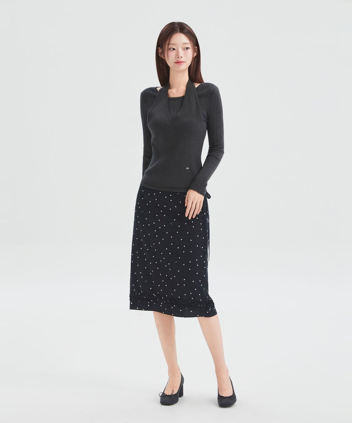 로엠(ROEM) 브이넥 레이어드 풀오버 RMKAG4TR12