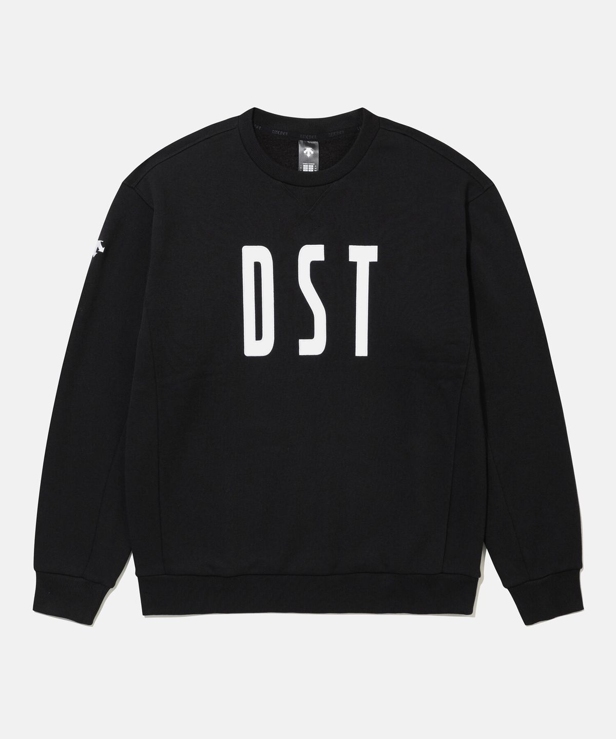 데상트(DESCENTE) 코튼 기모 컴포트핏 맨투맨 블랙 SR423UHTO1