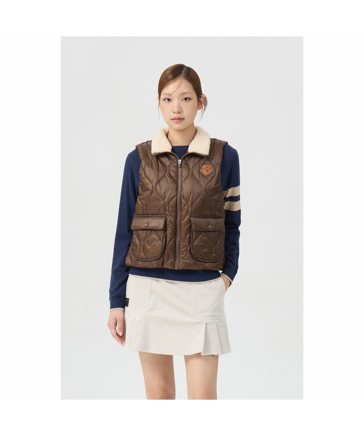 골든베어(GOLDEN BEAR) (여성) Back Graphic Quilted Vest G5VAW26201BRX