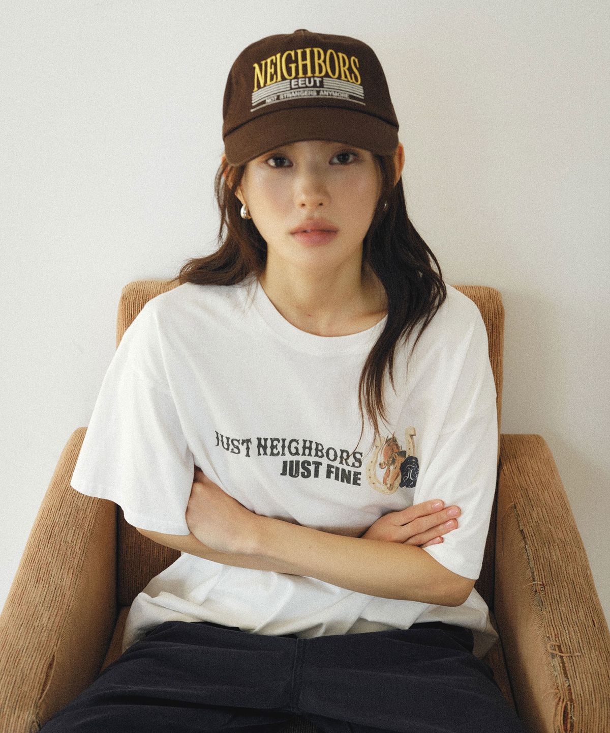 이우트(EEUT) GOOD LUCK T-SHIRT / WHITE