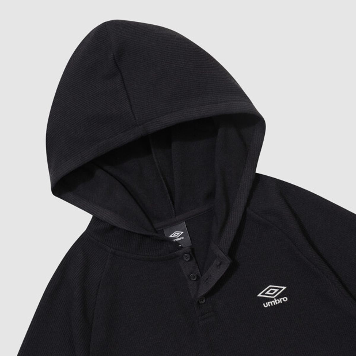 엄브로(UMBRO) 우먼스 골지 후드 반집업 긴팔 티셔츠 블랙 UR322CRL99