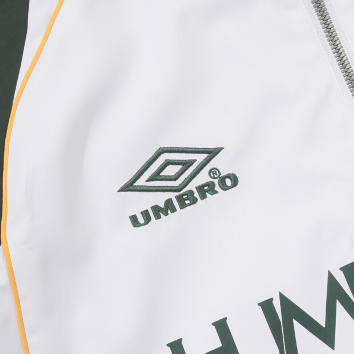 엄브로(UMBRO) HBL 네오 브릿 스탠넥 아노락 그린 UR321CWT96