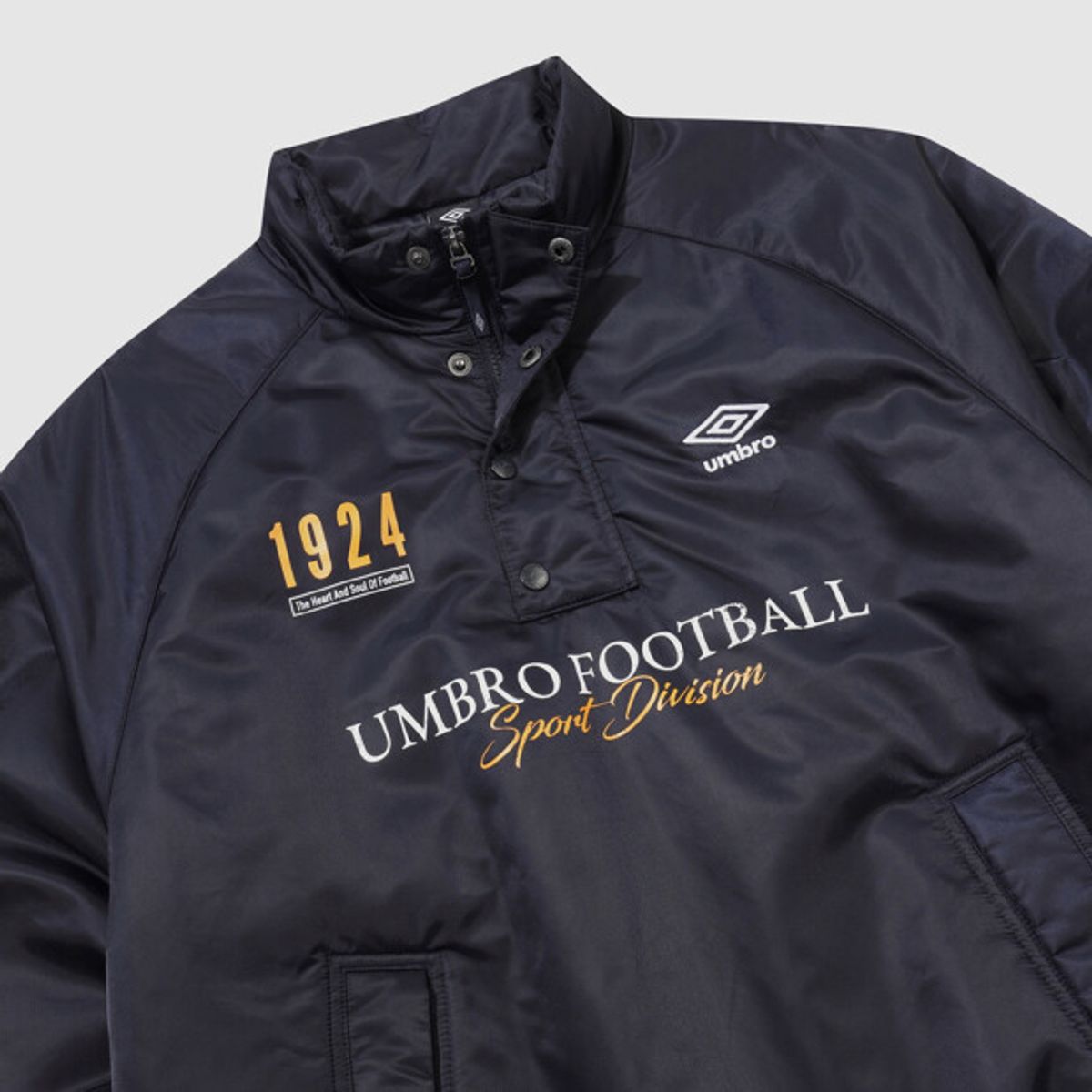 엄브로(UMBRO) 더비클럽 럭비 패딩 아노락 네이비 UR321CWT97