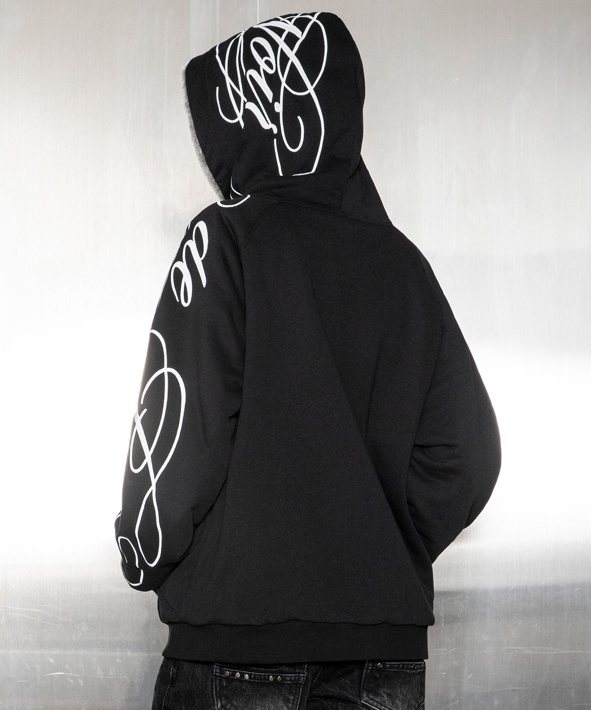글랙(GLACK) GBOHD001 리스 포인트 리버시블 퍼 후드 집업 G26WZ006BK (BLACK)