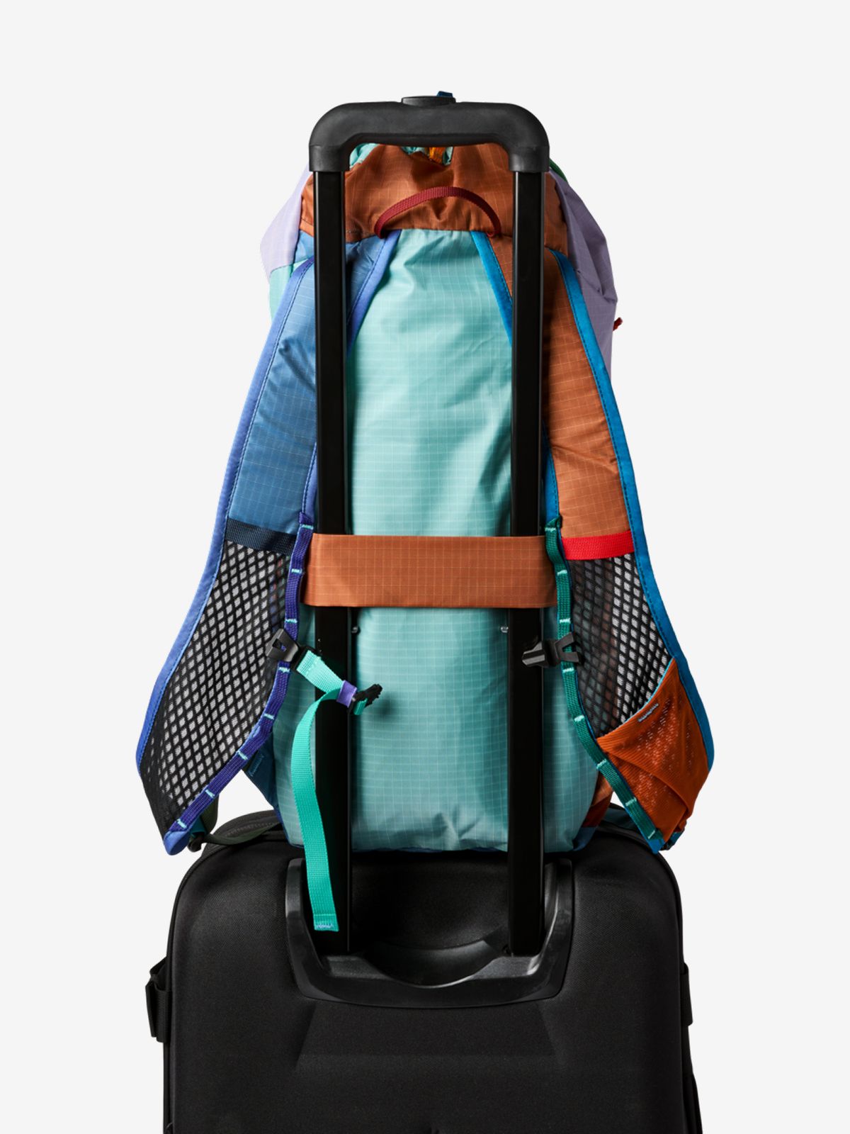 코토팍시(COTOPAXI) 엠파카블 16L 데이팩 - 델 디아