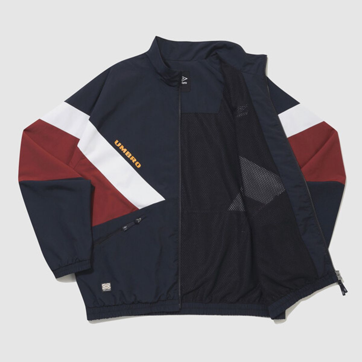 엄브로(UMBRO) 더비클럽 컬러블럭 스탠넥 바람막이 자켓 네이비 UR324CJK94