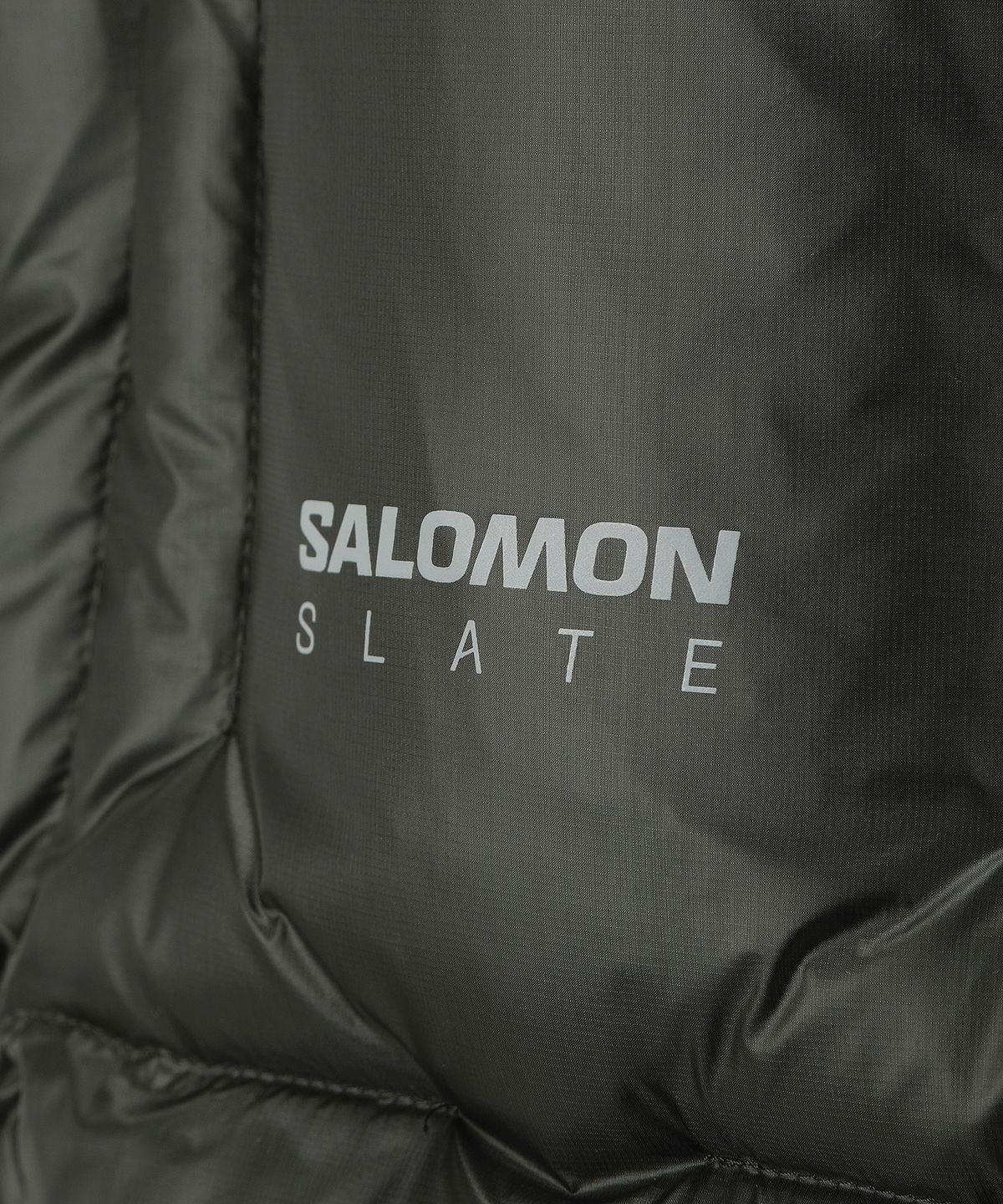 살로몬(SALOMON) 뷰트 컨버터블 다운 베스트_LD0392000