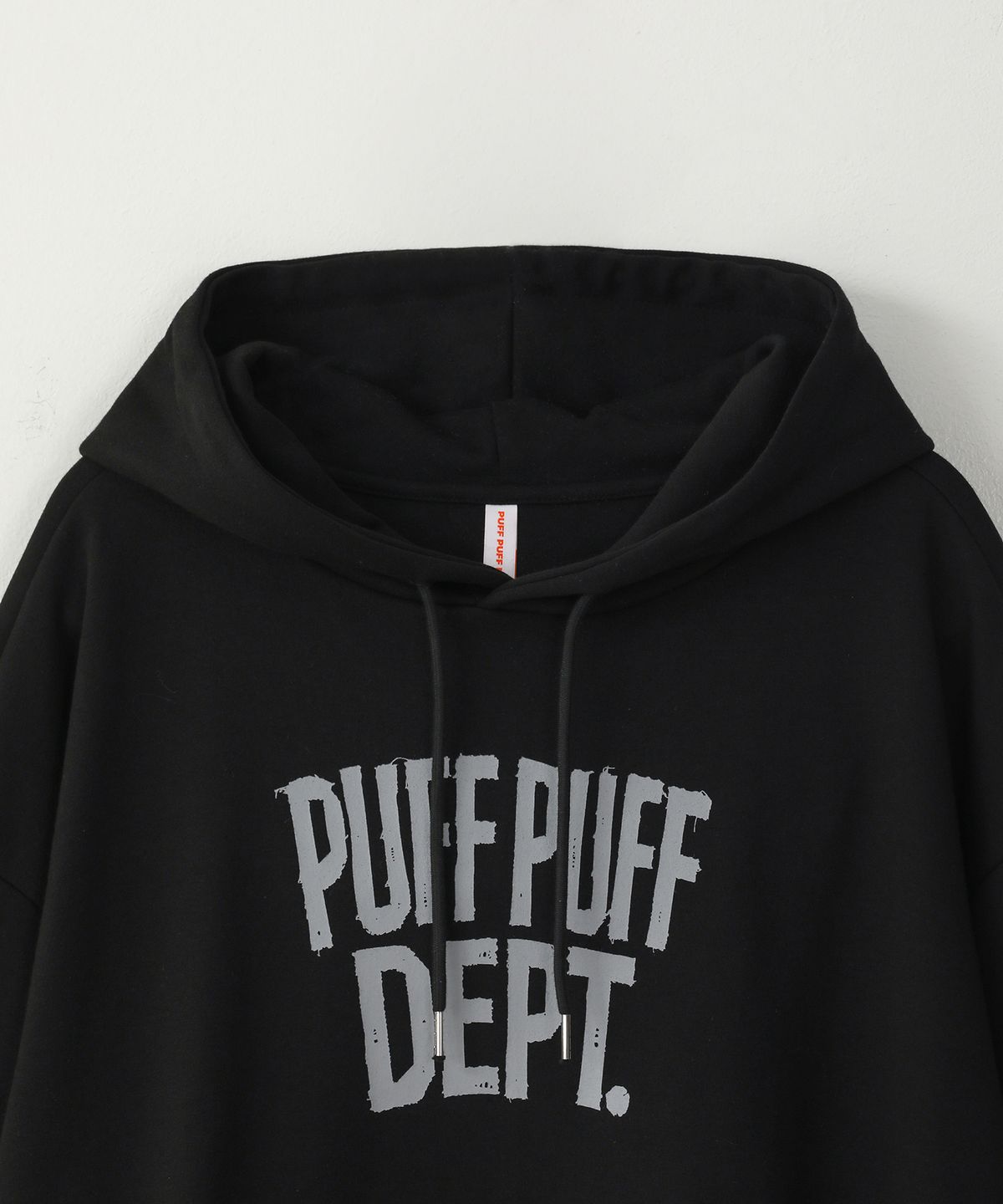 퍼프퍼프뎁트(PUFF PUFF DEPT) PPD 그런지 크롭 후드 BLACK