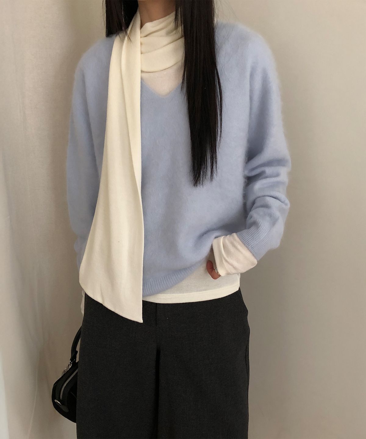 가더(GARDER) Tie Blouse T shirt (Ivory)