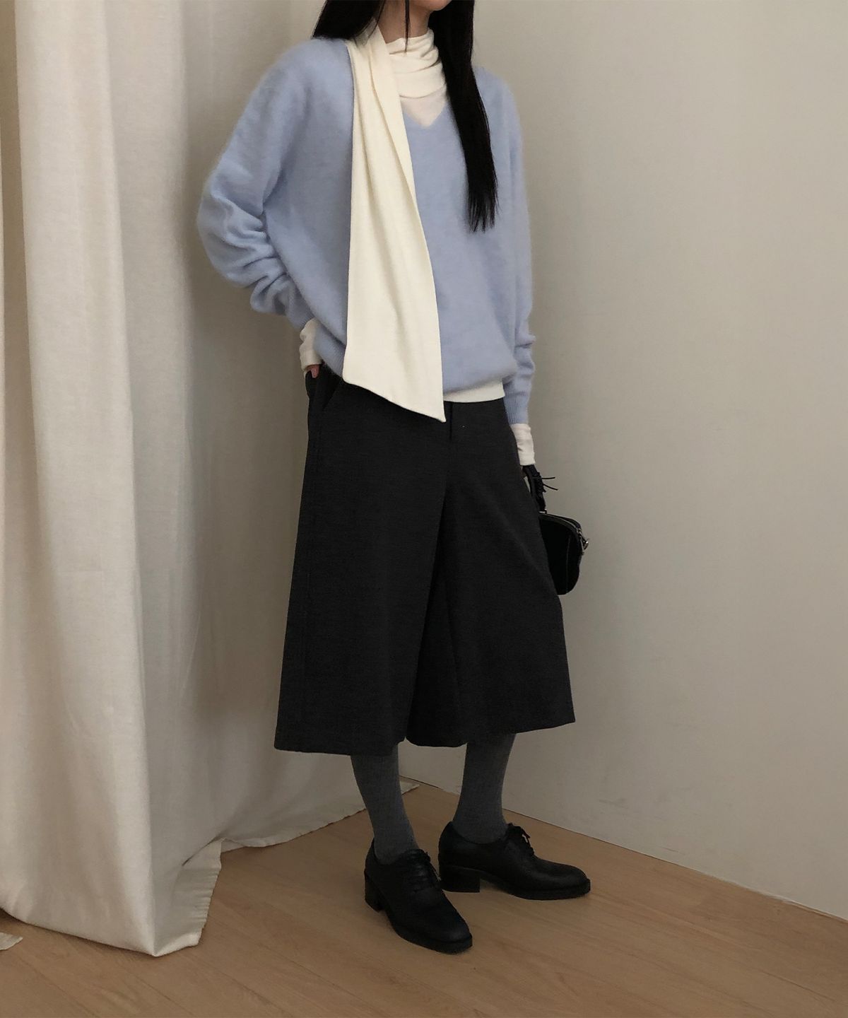 가더(GARDER) Tie Blouse T shirt (Ivory)