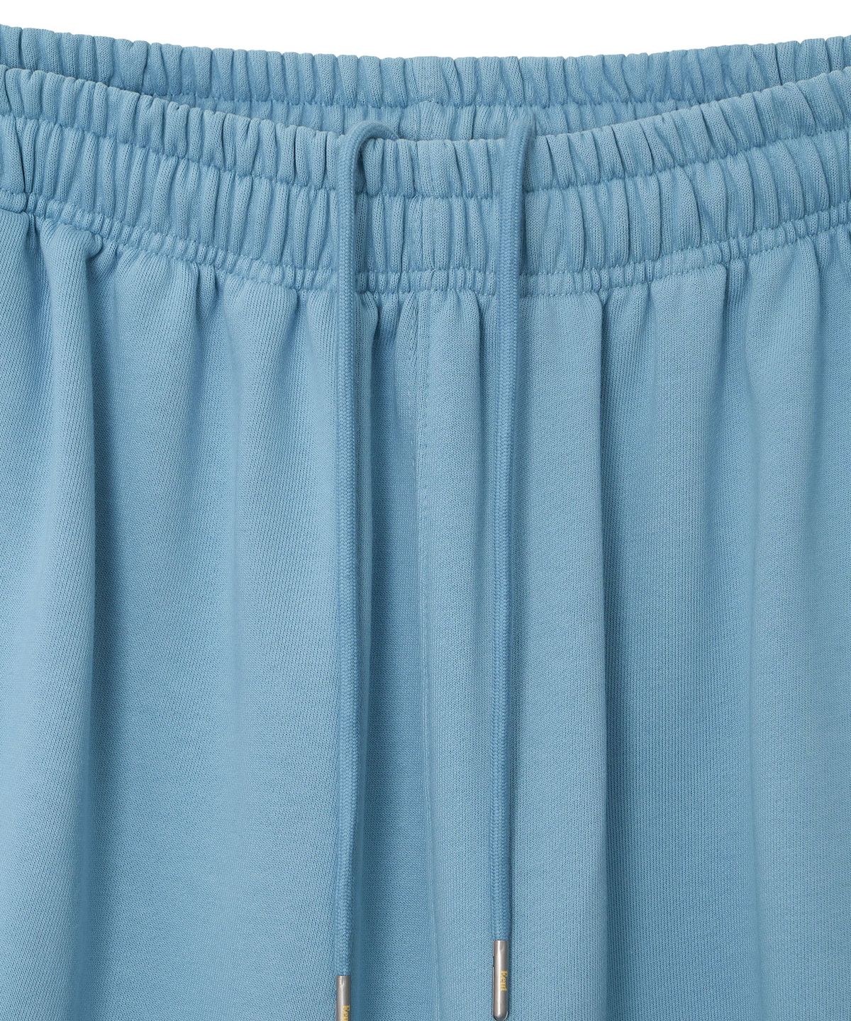 이우트(EEUT) EEUT BALLON SWEATPANTS / LIGHT BLUE