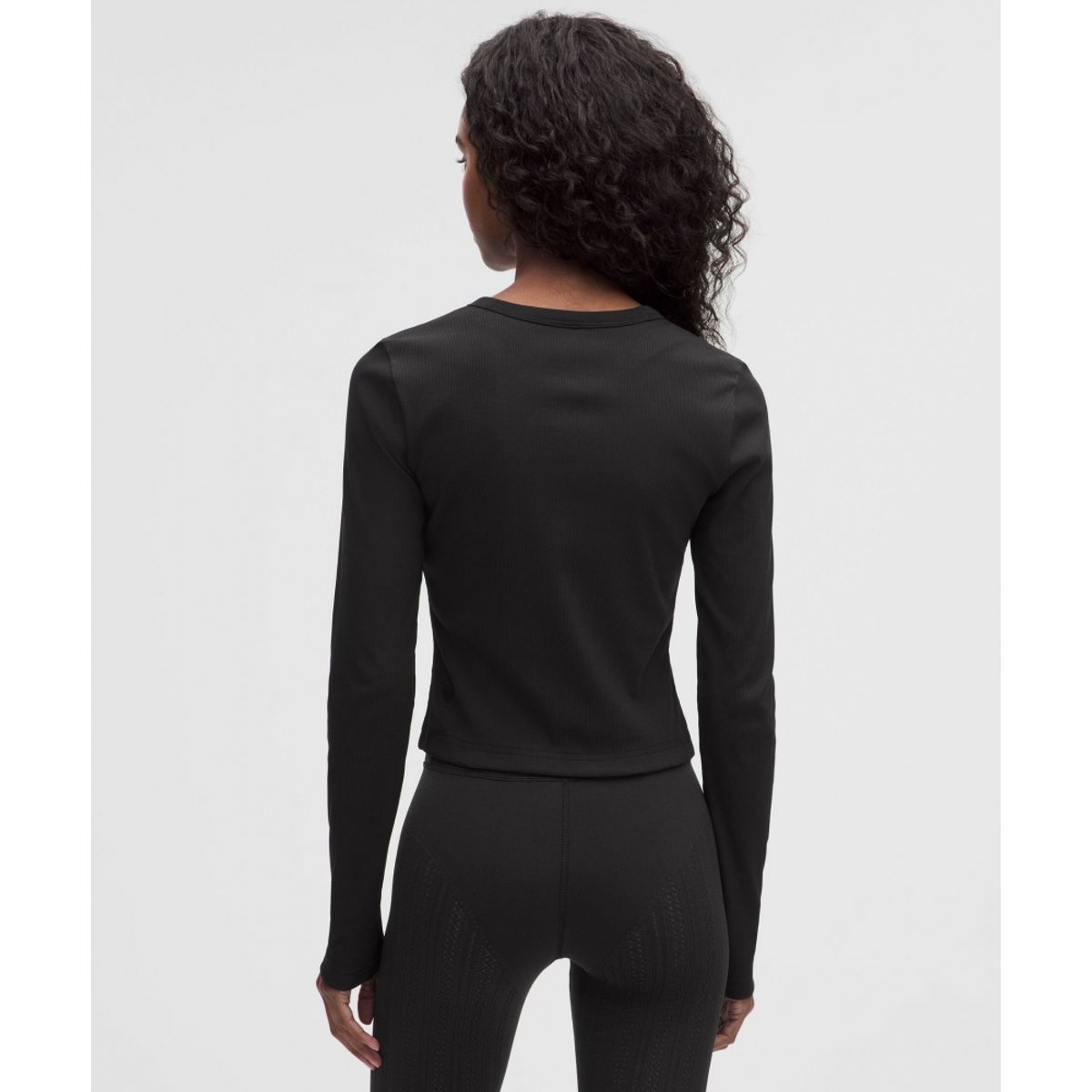 룰루레몬(LULULEMON) 리틀 리브드 롱슬리브 티  BLK