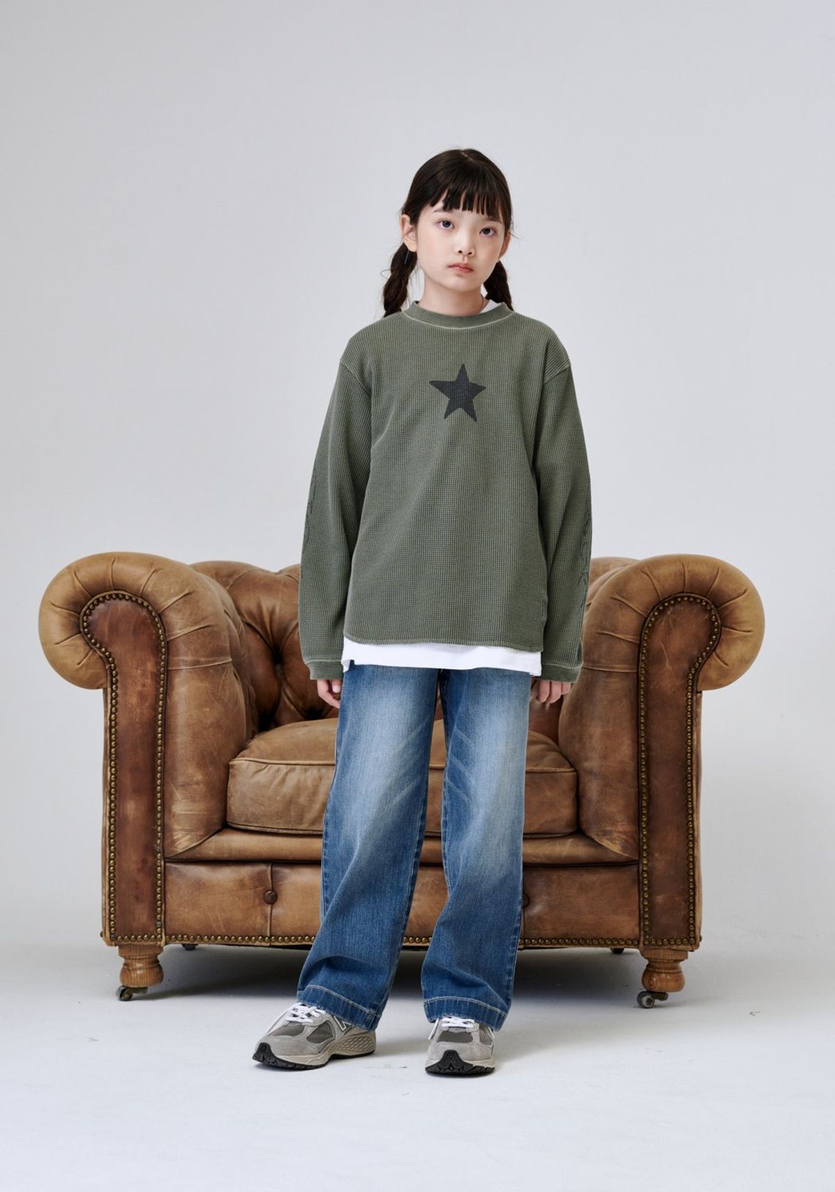 블루테일(BLUETAIL) AAG3TS01KK 카키 별 그래픽 와플 티셔츠