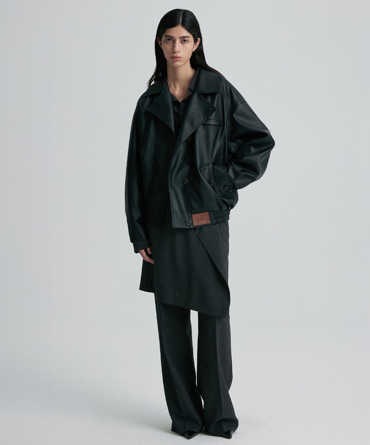 리이(RE RHEE) OVERSIZED LEATHER BOMBER JACKET BLACK