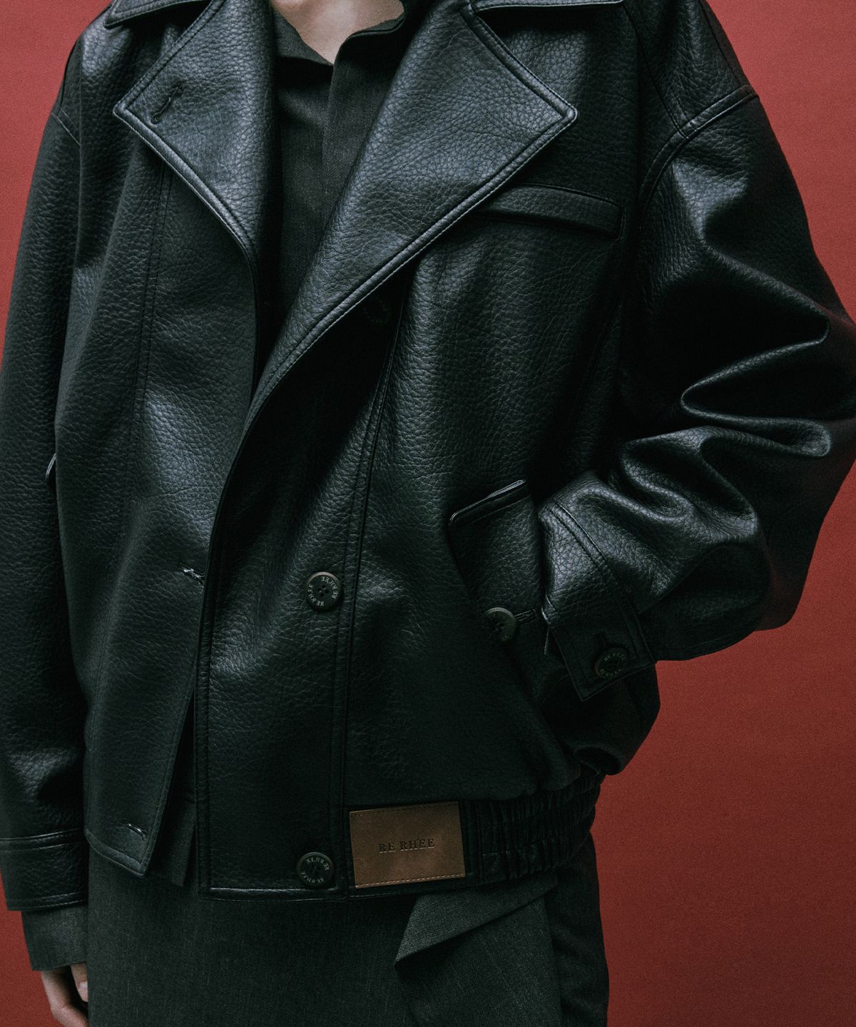 리이(RE RHEE) OVERSIZED LEATHER BOMBER JACKET BLACK