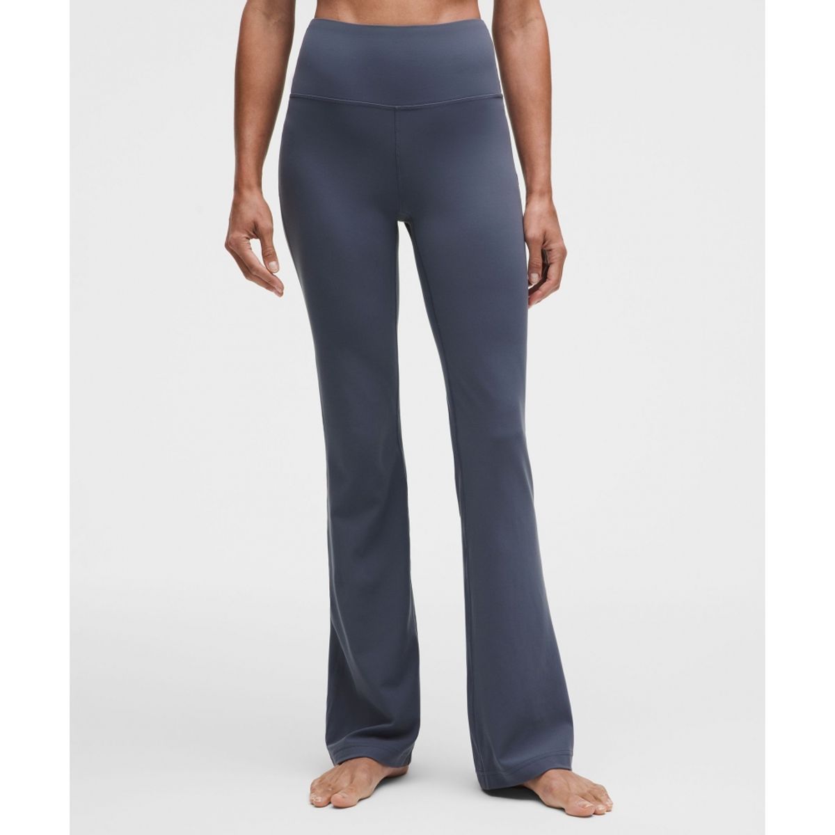 룰루레몬(LULULEMON) 그루브 Nulu 슈퍼 하이라이즈 플레어드 팬츠 *레귤러  DDND