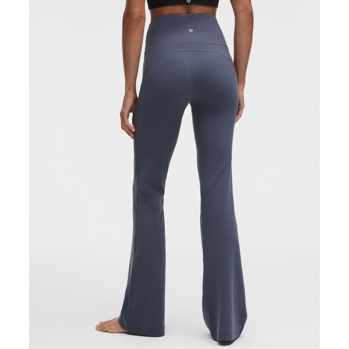 룰루레몬(LULULEMON) 그루브 Nulu 슈퍼 하이라이즈 플레어드 팬츠 *레귤러  DDND