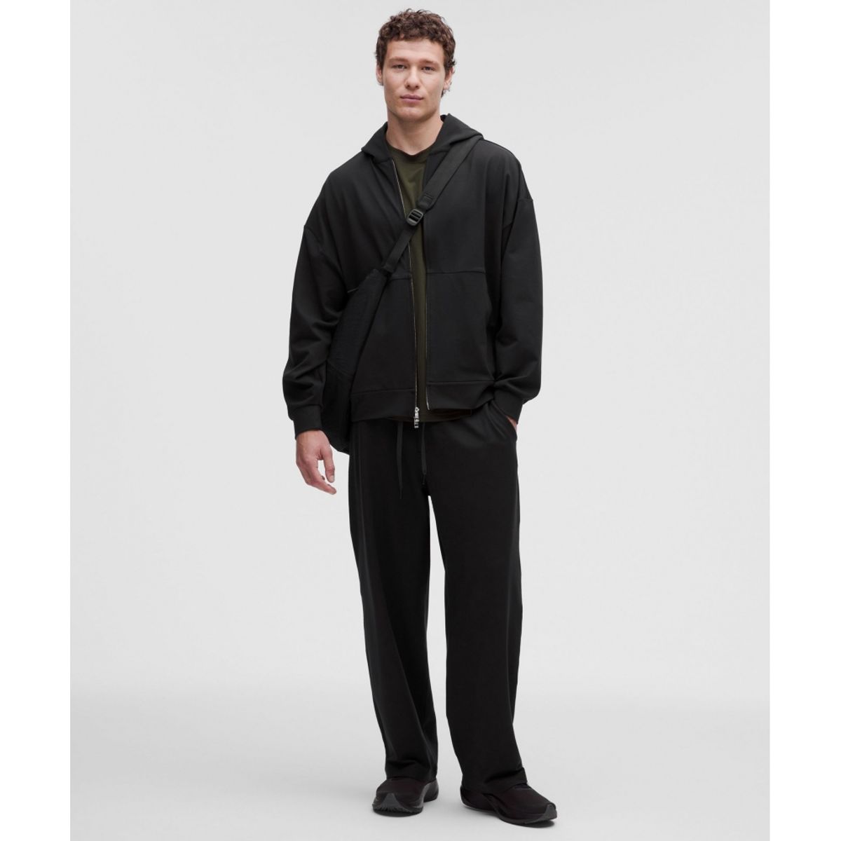 룰루레몬(LULULEMON) 헤비웨이트 소프트 저지 풀집 후디  BLK