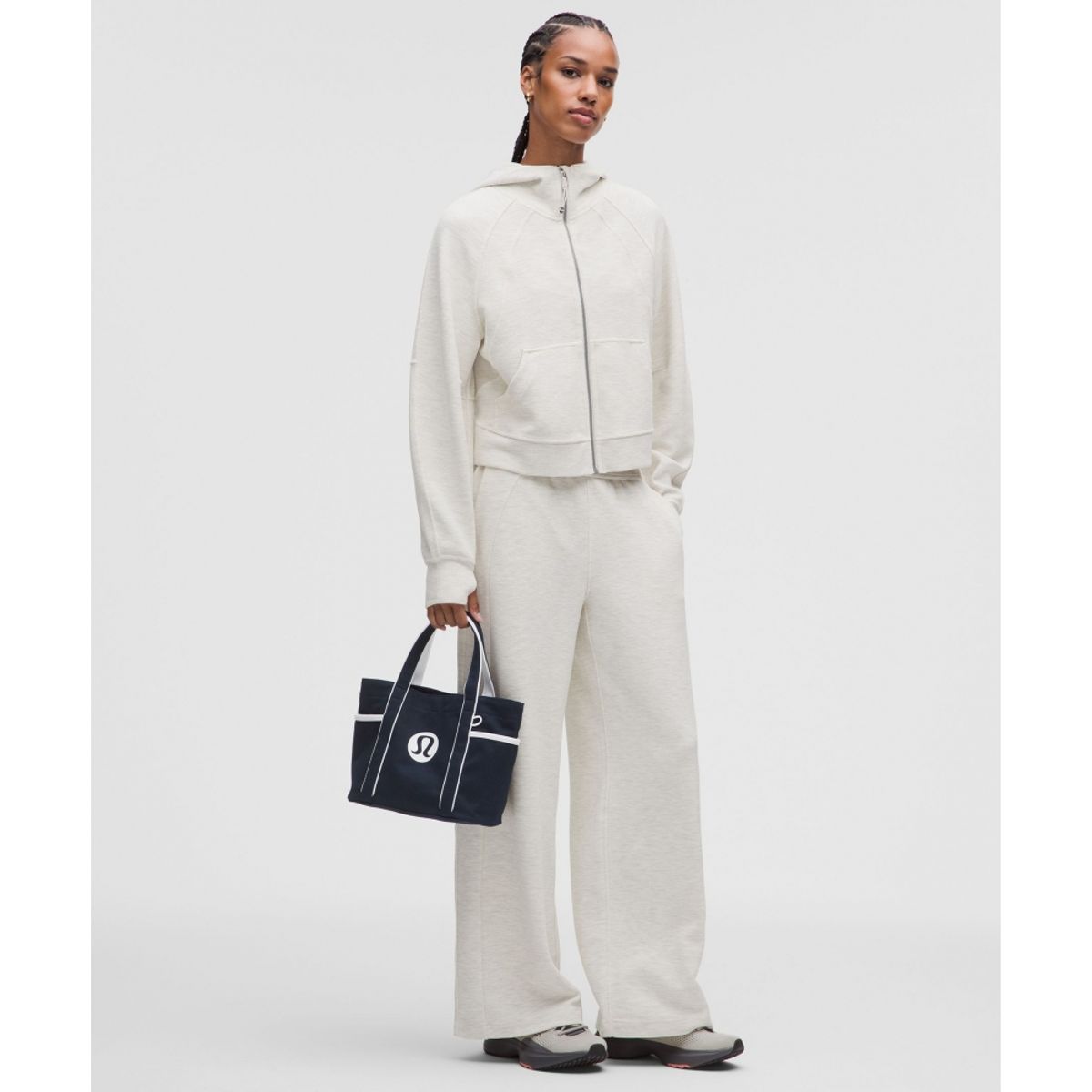 룰루레몬(LULULEMON) 데일리 멀티 포켓 미니 캔버스 토트백 6.5L  TRNV WHT