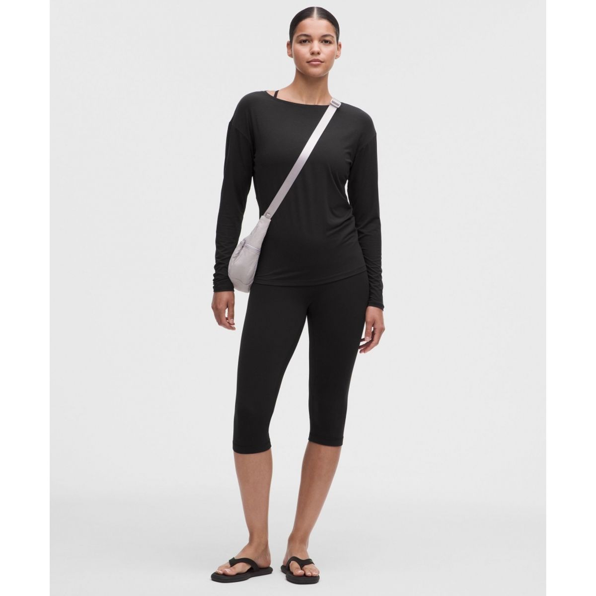 룰루레몬(LULULEMON) 실키어필 힙 렝스 롱슬리브 셔츠  BLK