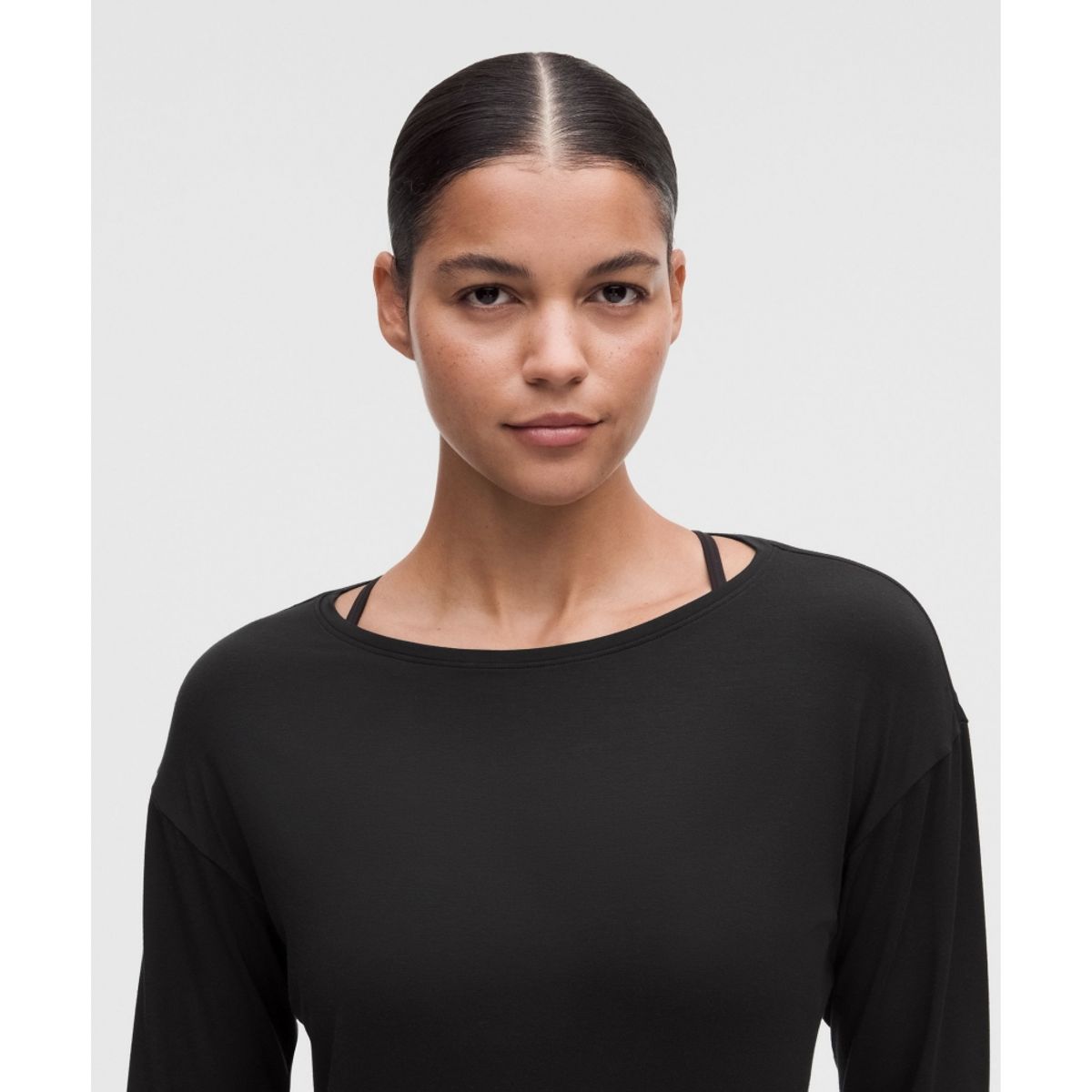 룰루레몬(LULULEMON) 실키어필 힙 렝스 롱슬리브 셔츠  BLK