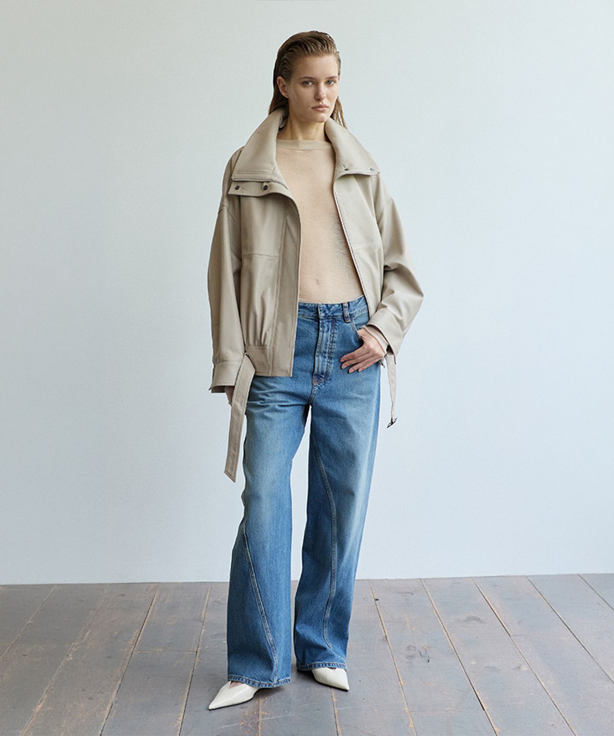 베르데마르(VERDEMAR) High-Neck Belted Leather Blouson_Cream