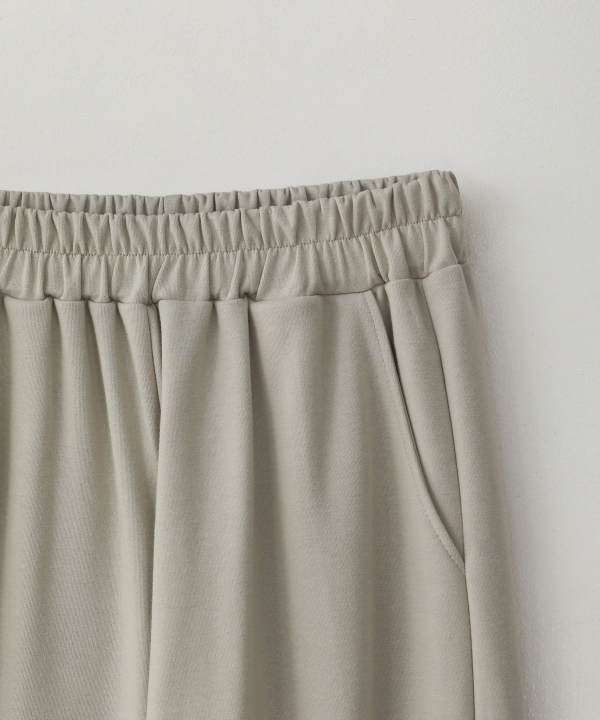 퍼프퍼프뎁트(PUFF PUFF DEPT) 컴포트 와이드 스웨트 팬츠 GREYISH BEIGE