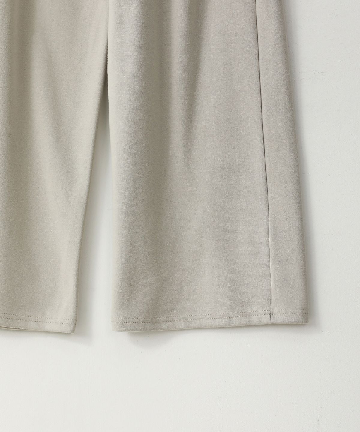 퍼프퍼프뎁트(PUFF PUFF DEPT) 컴포트 와이드 스웨트 팬츠 GREYISH BEIGE