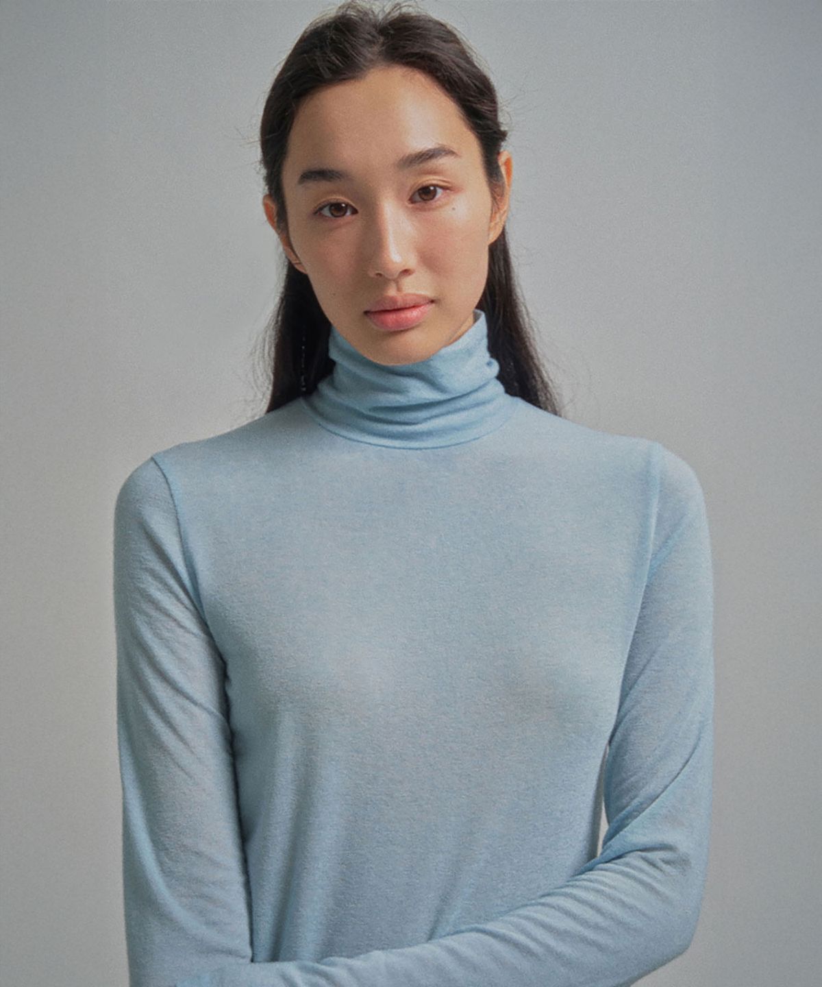 망고매니플리즈(MANGO MANY PLEASE) SHEERLY TURTLE TEE_LIGHT BLUE