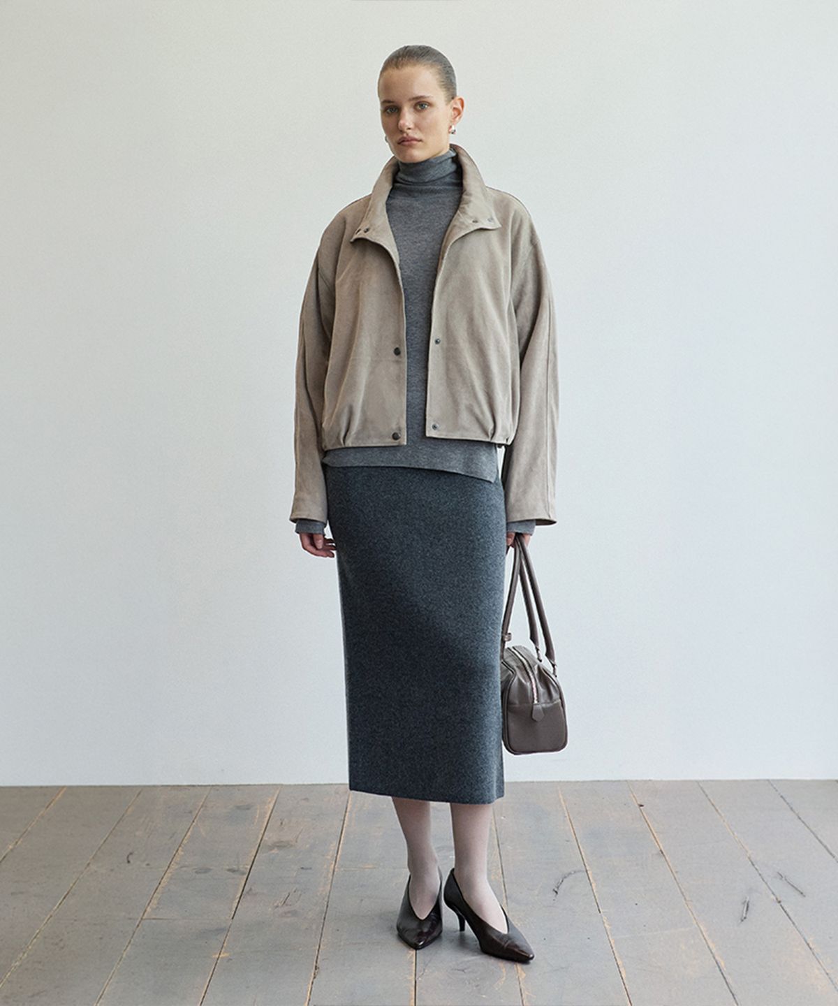 베르데마르(VERDEMAR) Volume Suede Button Blouson_Grey