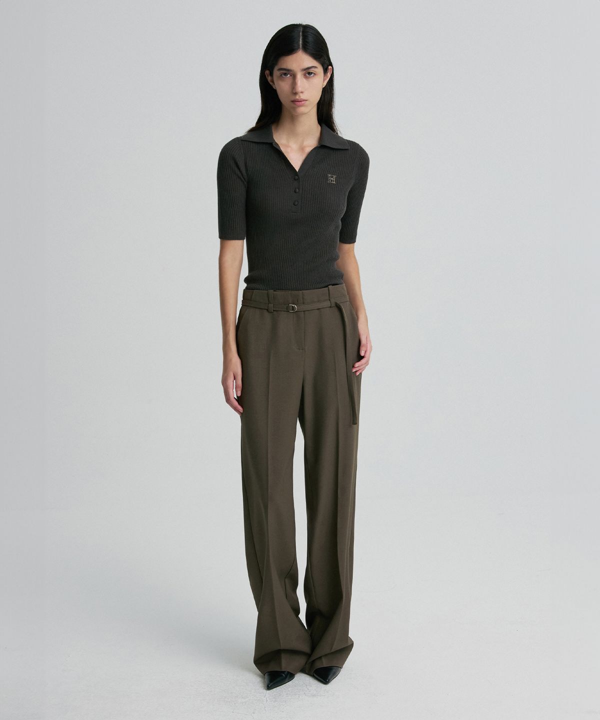 리이(RE RHEE) WOOL BLEND BELTED TROUSERS KHAKI BROWN