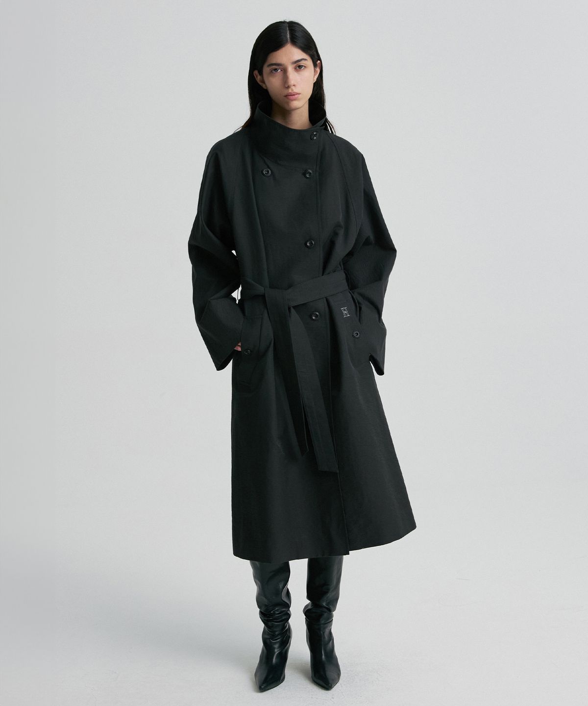 리이(RE RHEE) FUNNEL NECK BELTED TRENCH COAT BLACK