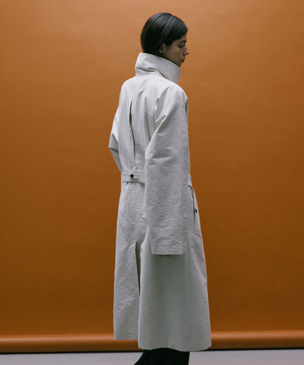 리이(RE RHEE) FUNNEL NECK BELTED TRENCH COAT VANILLA