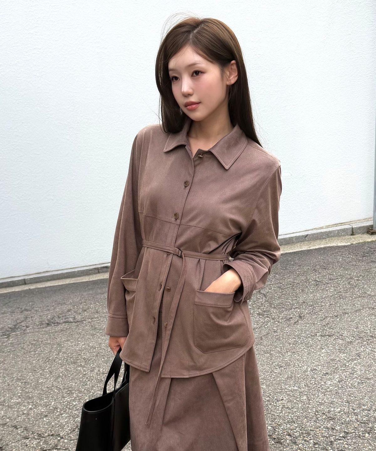 올리브 데 올리브(OLIVE DES OLIVE) 싱글 스웨이드 자켓형 블라우스 OL6AB9030